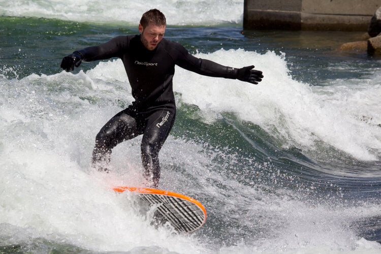 4'10" CHUB twin fin shortboard