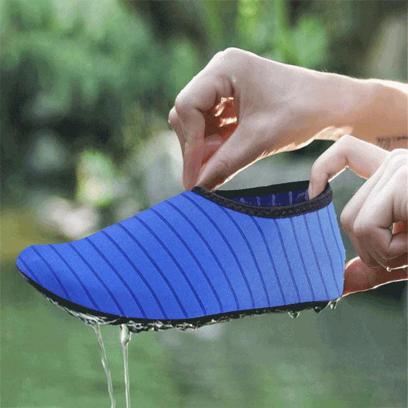 AquaFlex Unisex Water Shoes Quick-Dry for Beach and Swimming