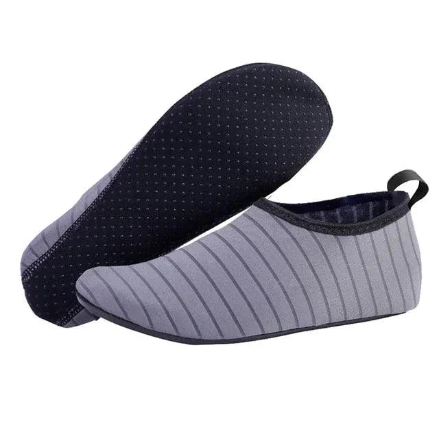 AquaFlex Unisex Water Shoes Quick-Dry for Beach and Swimming