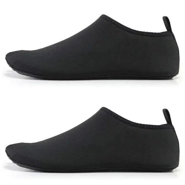 AquaFlex Unisex Water Shoes Quick-Dry for Beach and Swimming