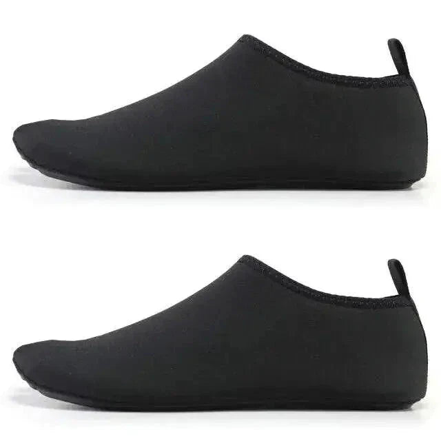 AquaFlex Unisex Water Shoes Quick-Dry for Beach and Swimming