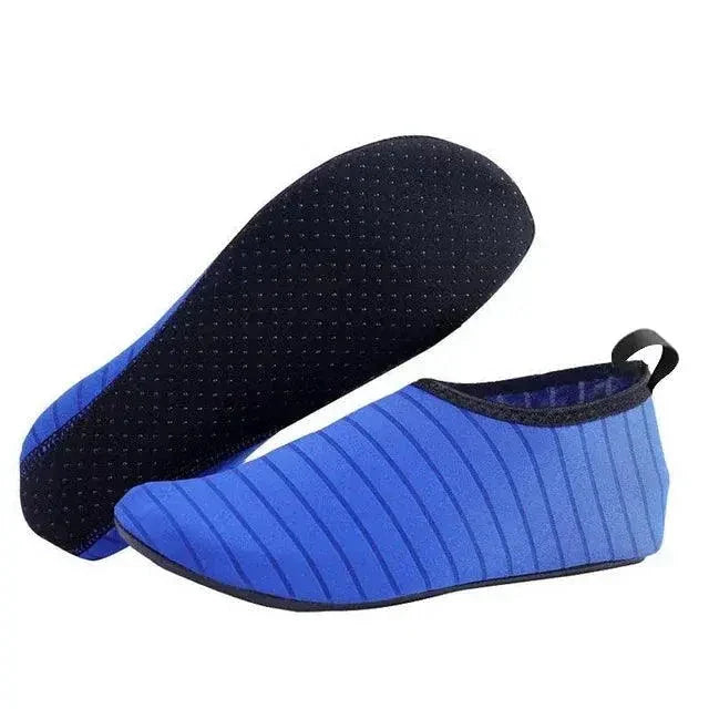 AquaFlex Unisex Water Shoes Quick-Dry for Beach and Swimming